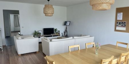 Appartement te huur in Edegem voor € 890 met 2 slaapkamers - Foto 3