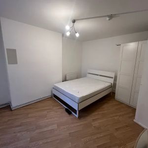 Room in a Shared House, Recreation View, LS11 - Photo 2