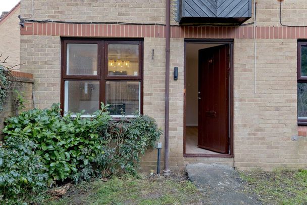 1 Bed Flat, Palmers Green, N13 - Photo 1