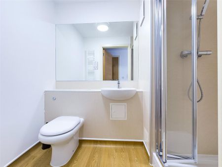 Studio to rent - Photo 5