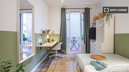 barcelona, Catalonia 08001 - Photo 5