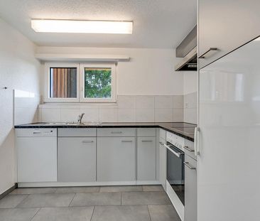 Charmante Wohnung mit Weitsicht ins Grüne und grosszügigem Grundriss - Foto 3