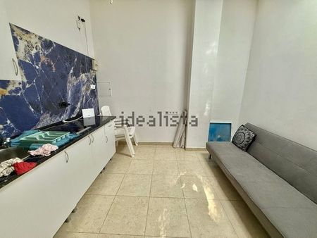 Alquiler de estudio en Calle Carlinda - Photo 4