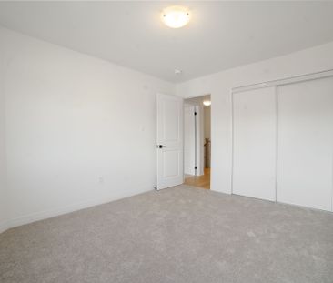 For Lease - 115 Velvet Way, Thorold, Ontario - Photo 5