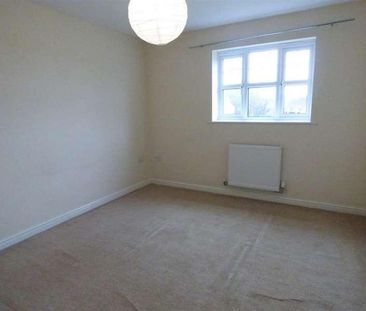 Wordsworth Avenue, Stratford-upon-avon, CV37 - Photo 2