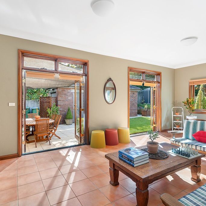 Elegant Family Home with Period Charm, Spacious Living & Private Gardens - Photo 1