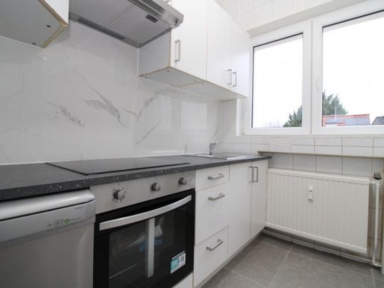 Vanderkindere - Appartement 2ch de +/- 80m² entièrement rénové - Uccle - Photo 1