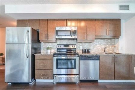 For Lease - 33 Bay Street Unit# 1204, Toronto, Ontario - Photo 2