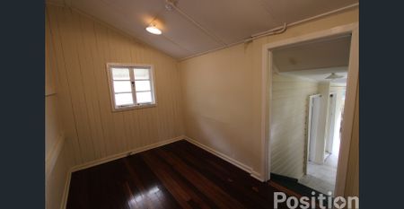 TWO BED TWO STUDY! - Photo 3