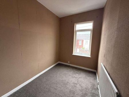 Gordon Street, Leigh, WN7 - Photo 2