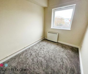 Garden Road, Clacton-On-Sea, Jaywick - Photo 1