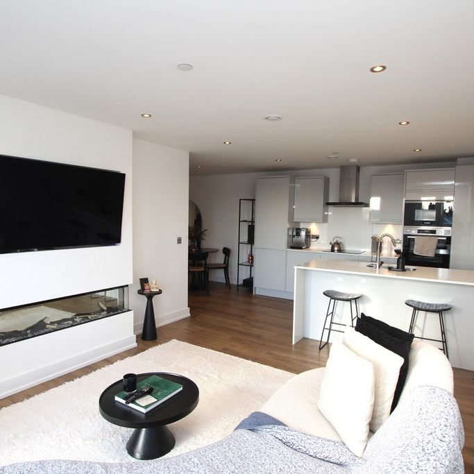 2 Bedroom Apartment, Chester - Photo 1