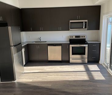 For Lease - 2635 William Jackson Drive Unit# 408, Pickering, Ontario - Photo 6