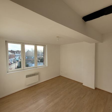 Location Appartement 3 pièces 75m² HAUBOURDIN 59320 - Photo 3