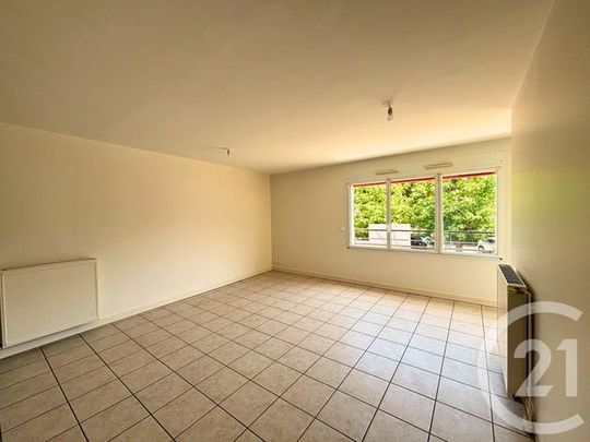 Appartement T3 à louer 3 pièces - 66 m2 CHATEAUROUX - 36 - Photo 1