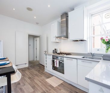 1 Bed Flat, Welford House, W9 - Photo 3