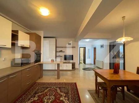De inchiriat 4 camere, 100 mp, 2 bai, 2 balcoane, loc de parcare, A.C., zona Lidl - Photo 2