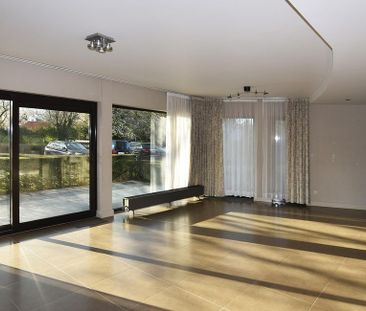 Gelijkvloers app. te huur in Wijnegem voor € 1.140 met 2 slaapkamers - Foto 2