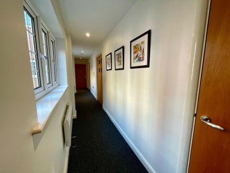 2 bedroom apartment to rent - Photo 2