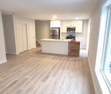 For Lease - 701 Glenroy Gilbert Drive Unit# 18, Barrhaven, Ontario - Photo 1