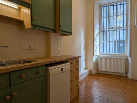 1 bedroom flat to rent - Photo 5