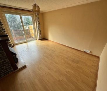 2 bedroom bungalow to rent - Photo 2
