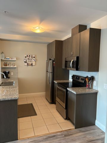 For Lease - 118 KING Street Unit# 419, Hamilton, Ontario - Photo 3