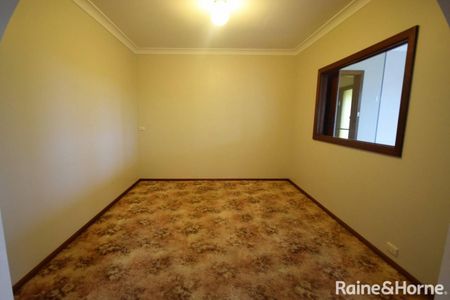 Looking for a Sea Change? - Photo 3