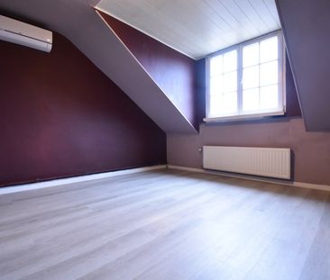 Knap gerenoveerde rijwoning met drie slaapkamers en onderhoudsvrien... - Foto 4