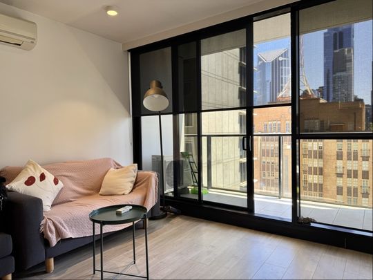 1211/33 MacKenzie St, Melbourne VIC 3000 - Apartment For Rent | Domain - Photo 1