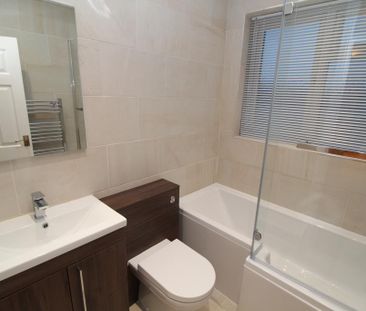 2 bedroom maisonette to rent - Photo 3