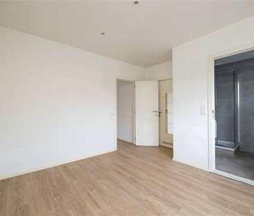 Appartement te huur - Foto 3