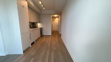For Lease - 4130 Parkside Village Drive Unit# 1108, Mississauga, Ontario - Photo 4