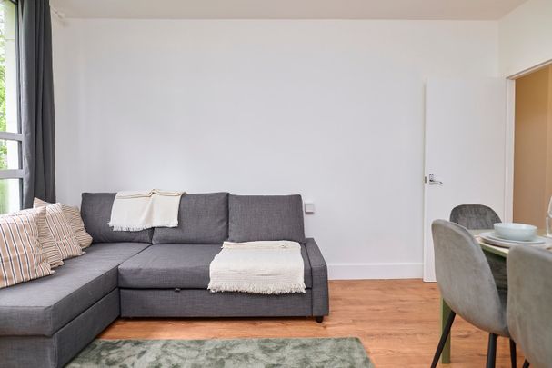 3 Bed Flat, Pembroke House, W2 - Photo 1