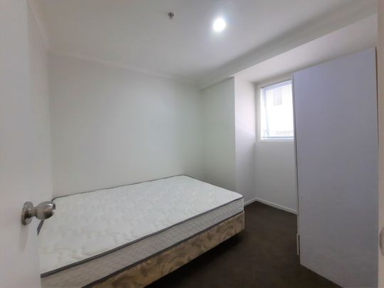 2 bed room unit - 3 mins walking distance to AUT / Korean supermarket / Midtown - Photo 1