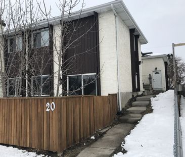 20 Huntley close NE, Calgary - Photo 1