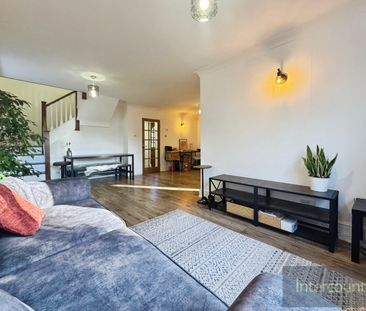 Churchfields, CM24, Stansted - Photo 3