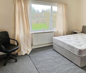 1 bedroom in a house share to rent - Photo 5