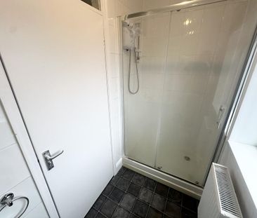 2 bedroom townhouse to rent - Photo 3