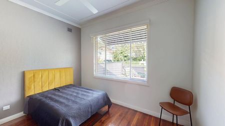 33a Floraville Road, Belmont North NSW 2280 - Photo 5