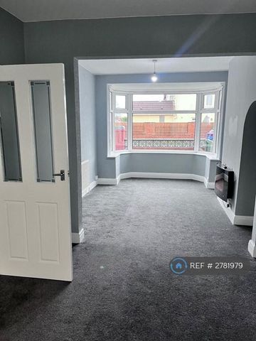 3 bedroom terraced house to rent - Photo 2