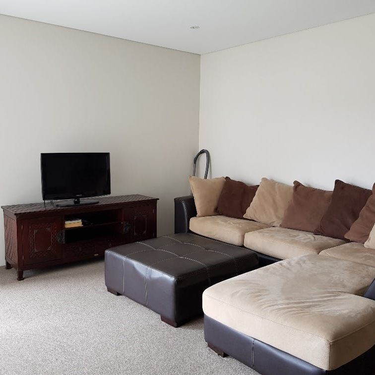 2 BEDROOM UNIT IN CBD, HOSPITAL AT YOUR DOOR - Photo 1