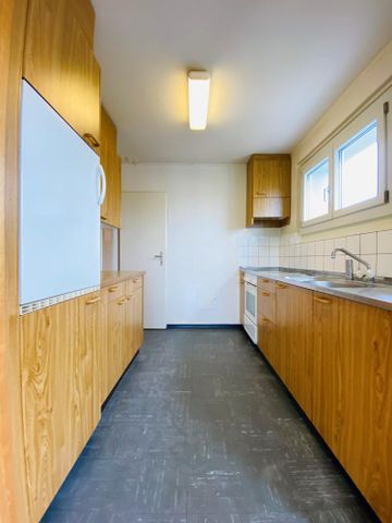 Grossräumige, helle Wohnung mit Balkon und herrlicher Aussicht - Foto 5