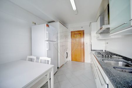 Apartamento T2 em Lisboa - Photo 3