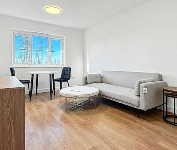 1 bedroom property to rent - Photo 1