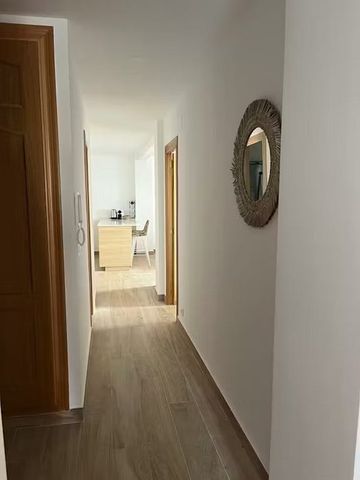 Avinguda de la Plata, Valencia, Valencian Community 46014 - Photo 3