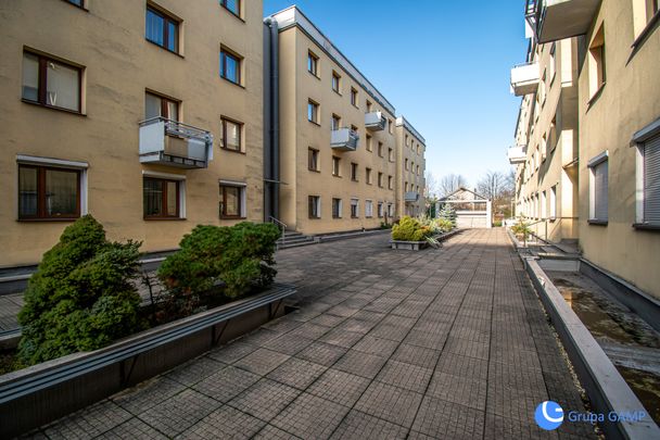 Przytulne 2-pok+duży balkon na zieleń ul. Kijowska - Photo 1
