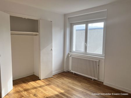 Location Maison 5 pièces 113m² - Photo 2