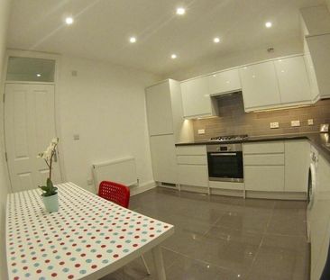 Room in a Shared Flat, Temple Fortune Mansions, NW11 - Photo 6