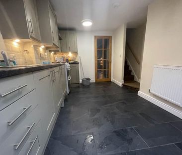2 bedroom house to rent - Photo 2